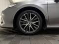 Toyota Camry Luxe 2023 года за 18 700 000 тг. в Алматы – фото 16