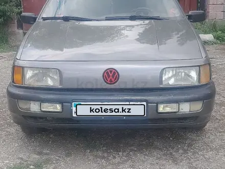 Volkswagen Passat 1993 года за 1 600 000 тг. в Бауыржана Момышулы