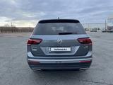 Volkswagen Tiguan 2018 годаfor12 500 000 тг. в Петропавловск – фото 4