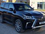 Lexus LX 570 2017 года за 38 500 000 тг. в Актобе – фото 2