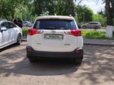 Toyota RAV4 2015 годаfor11 200 000 тг. в Караганда – фото 2