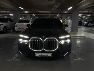 BMW 740