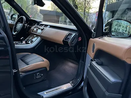 Land Rover Range Rover Sport 2018 года за 36 000 000 тг. в Алматы – фото 4