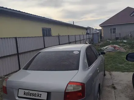 Audi A4 2000 года за 1 800 000 тг. в Алматы – фото 2
