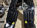 Передний подкрылок, локер на Toyota Alphard за 20 000 тг. в Астана