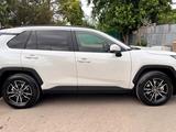 Toyota RAV4 2022 годаүшін22 000 000 тг. в Жезказган – фото 4