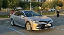 Toyota Camry 2019 года за 13 700 000 тг. в Астана