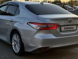 Toyota Camry 2019 годаүшін13 700 000 тг. в Астана – фото 5