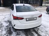 Hyundai Accent 2021 годаfor7 600 000 тг. в Алматы – фото 4