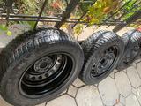 Шины зимние с штампов-ми дисками 4-шт на Тойоту, Кия, Лексус, Хюндай за 110 000 тг. в Шымкент – фото 2