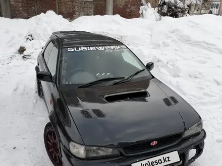 Subaru Impreza 1995 года за 3 000 000 тг. в Риддер – фото 2