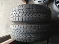 Резина б у 215*65*16 C Goodyear (Шипы), 2 шт., б у из Европы.үшін40 000 тг. в Караганда