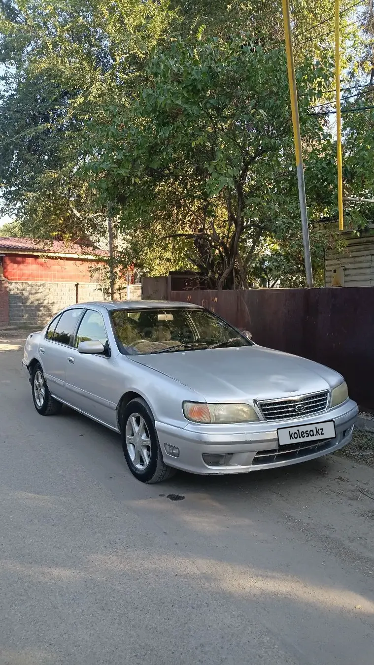 Nissan Cefiro, 1998