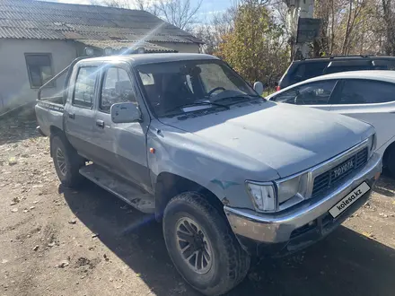 Toyota Hilux 1998 года за 2 200 000 тг. в Каскелен