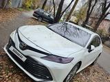 Toyota Camry 2018 года за 13 000 000 тг. в Усть-Каменогорск