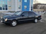 Mercedes-Benz E 230 1998 годаүшін3 300 000 тг. в Актобе – фото 2