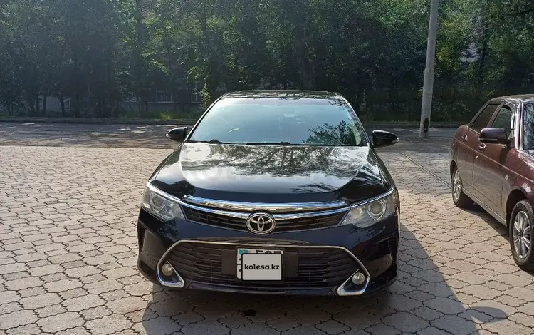 Toyota Camry 2017 годаfor10 500 000 тг. в Алматы