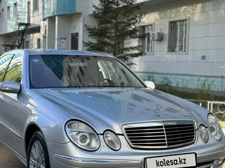 Mercedes-Benz E 320 2002 года за 7 000 000 тг. в Астана