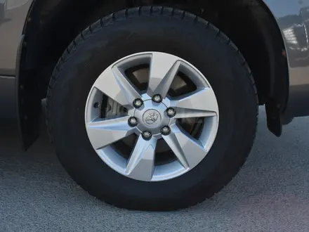 Toyota Land Cruiser Prado 2021 года за 21 400 000 тг. в Атырау – фото 19