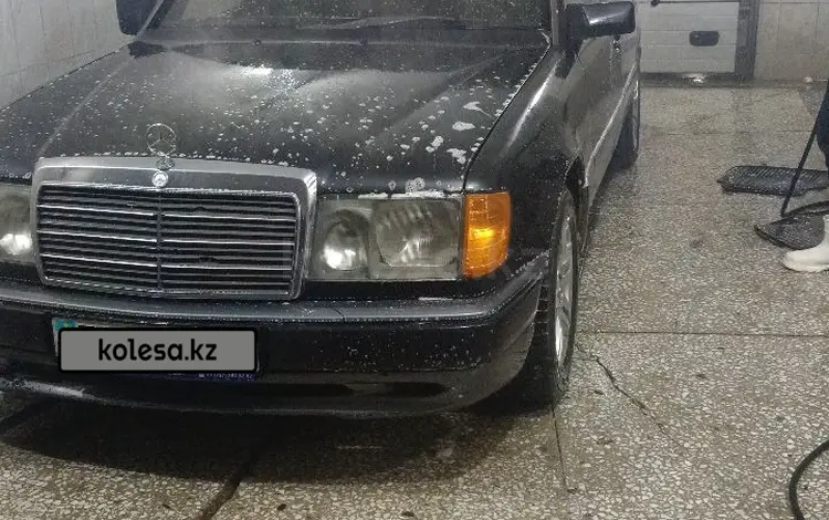 Mercedes-Benz E 230 1992 годаfor1 800 000 тг. в Алматы