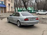 BMW 523 1998 годаfor2 500 000 тг. в Алматы – фото 3