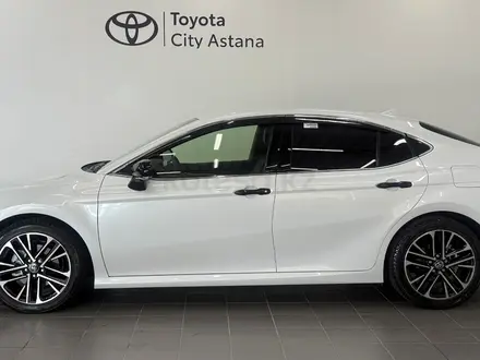 Toyota Camry Luxe 2025 года за 22 050 000 тг. в Астана – фото 3