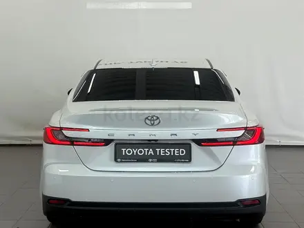 Toyota Camry Luxe 2025 года за 22 050 000 тг. в Астана – фото 4