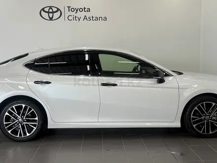 Toyota Camry Luxe 2025 года за 22 050 000 тг. в Астана – фото 18