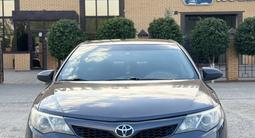 Toyota Camry 2012 года за 7 700 000 тг. в Уральск – фото 3