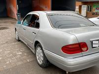 Mercedes-Benz E 280 1998 года за 3 800 000 тг. в Алматы