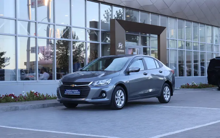 Chevrolet Onix 2023 года за 5 790 000 тг. в Астана