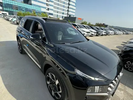 Hyundai Santa Fe 2021 года за 17 600 000 тг. в Шымкент – фото 19