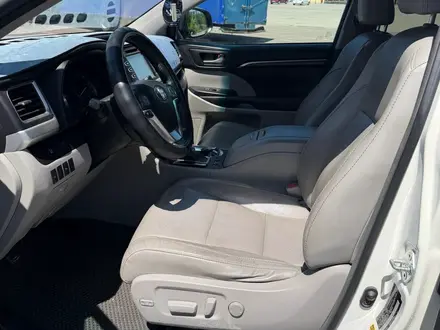 Toyota Highlander 2016 года за 10 000 000 тг. в Алматы – фото 5