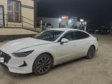 Hyundai Sonata 2022 годаүшін12 300 000 тг. в Астана – фото 4