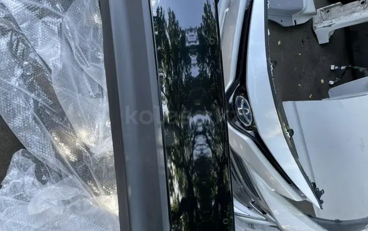 Бампер задний в комплекте камри 70 Европыүшін350 000 тг. в Алматы