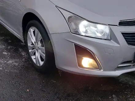 Chevrolet Cruze 2013 года за 3 650 000 тг. в Петропавловск – фото 3