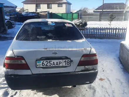 Nissan Bluebird 1999 года за 250 000 тг. в Аягоз – фото 4