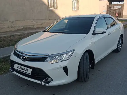 Toyota Camry 2017 года за 13 500 000 тг. в Шымкент – фото 2