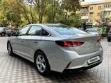 Hyundai Sonata 2021 годаfor9 850 000 тг. в Шымкент – фото 5