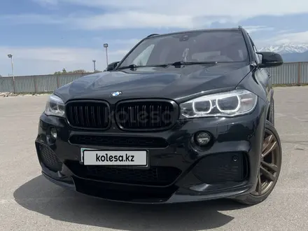BMW X5 2016 года за 19 000 000 тг. в Алматы – фото 2