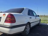 Mercedes-Benz C 180 1994 года за 1 700 000 тг. в Сарань – фото 5