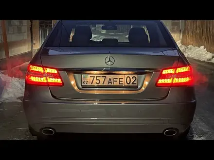 Диффузор заднего бампера Mercedes Benz w212 за 20 000 тг. в Алматы – фото 4