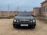 Mercedes-Benz E 320 1999 года за 4 200 000 тг. в Актау – фото 2