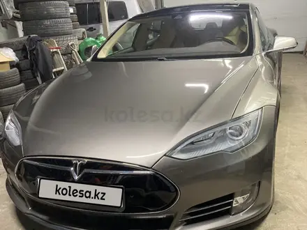 Tesla Model S 2015 года за 26 900 000 тг. в Алматы – фото 7