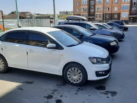 Volkswagen Polo 2019 года за 7 200 000 тг. в Жезказган – фото 2