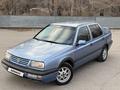 Volkswagen Vento 1993 годаfor1 180 000 тг. в Караганда