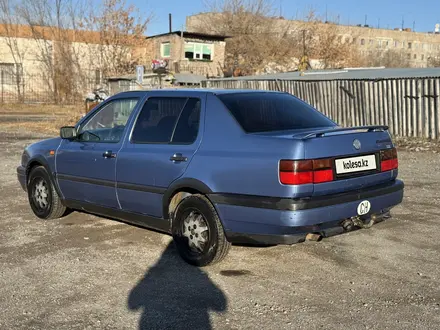 Volkswagen Vento 1993 года за 1 180 000 тг. в Караганда – фото 7