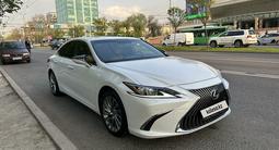 Lexus ES 250 2019 годаүшін20 500 000 тг. в Алматы