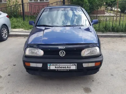 Volkswagen Golf 1992 годаүшін1 400 000 тг. в Шымкент