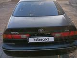 Toyota Camry 1998 года за 3 500 000 тг. в Экибастуз – фото 3